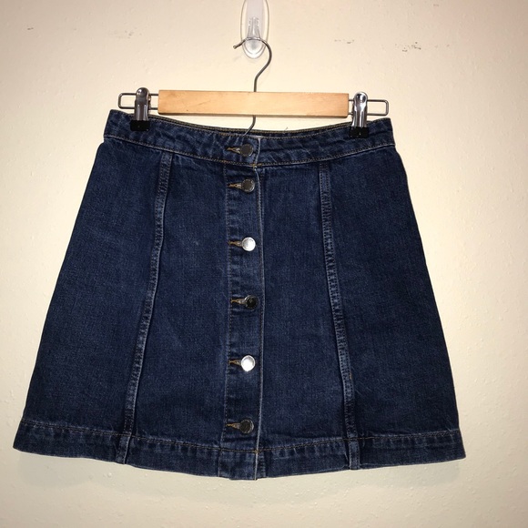 Button up jean skirt - Picture 1 of 3